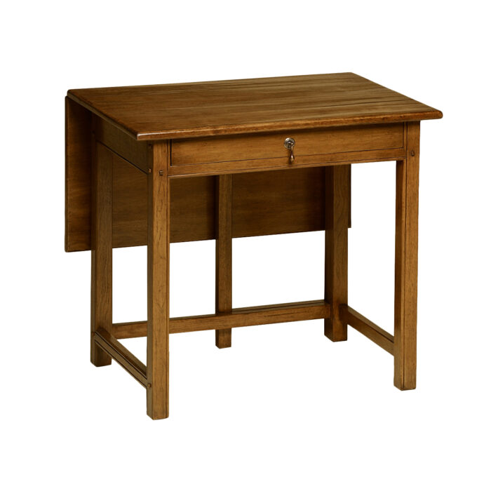 English Style Writing Table Small Angle