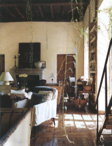 Town & Country Interior Image