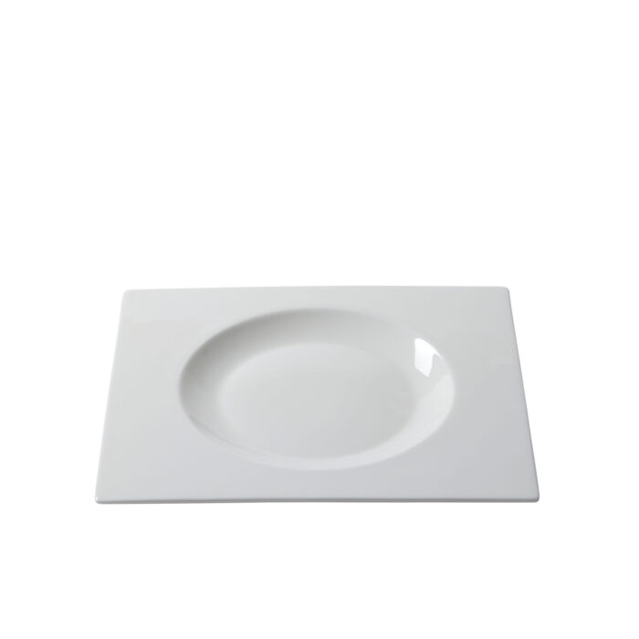 LUC Dinnerware